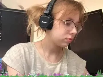 tvycas7 – webcam model profile photo Image 16