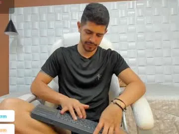 EllieParkeer – webcam model profile photo Image 5