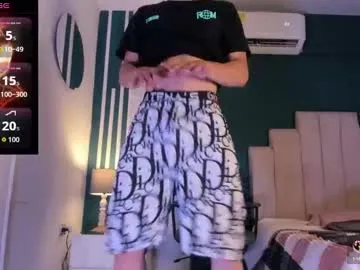 mochasins_ – webcam model profile photo Image 18