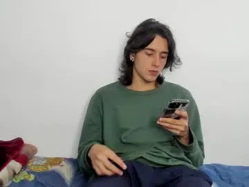 puneripiya – webcam model profile photo Image 8