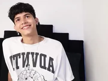 midwestlovers1990 – webcam model profile photo Image 10