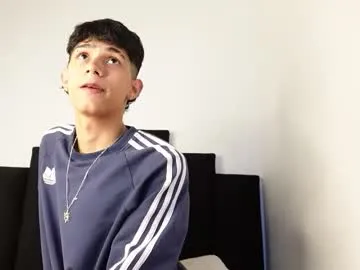 midwestlovers1990 – webcam model profile photo Image 14