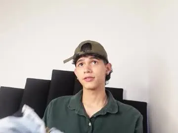 midwestlovers1990 – webcam model profile photo Image 7