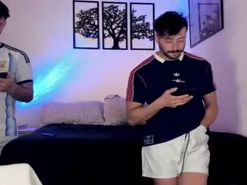 sunflower_28 – webcam model profile photo Image 16