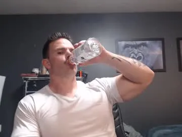 topalphaboss – webcam model profile photo Image 6