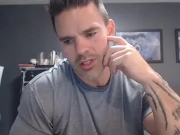 topalphaboss – webcam model profile photo Image 7