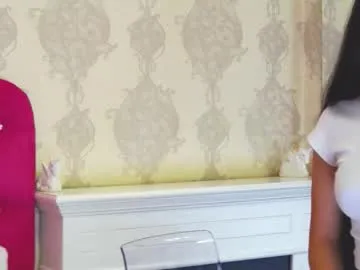 ZeyaaWhite – webcam model profile photo Image 15