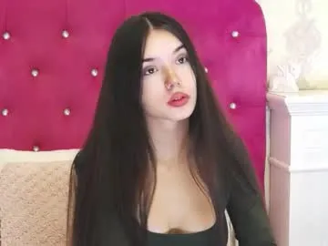 ZeyaaWhite – webcam model profile photo Image 17