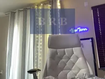 ericmg11 – webcam model profile photo Image 18