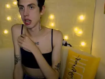 alexnaughty14 – webcam model profile photo