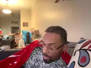 Elie – webcam model profile photo Image 2