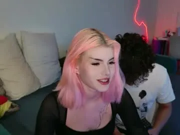 sunflower_28 – webcam model profile photo Image 2