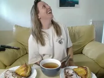 goofyshygirl1 – webcam model profile photo Image 14