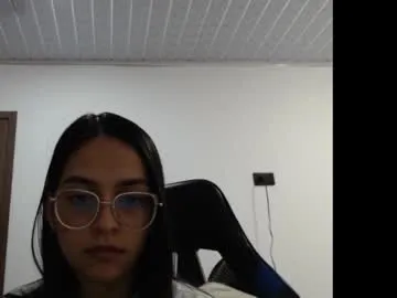 alice_julieta – webcam model profile photo