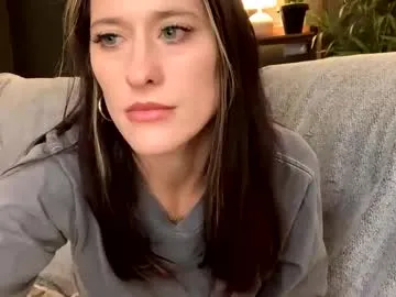 Seline – webcam model profile photo Image 11