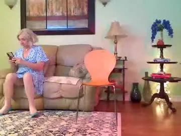 sanvi13 – webcam model profile photo Image 5