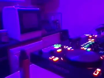 alien8720 – webcam model profile photo