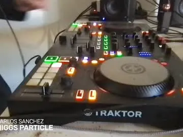 indiandesiguys2023 – webcam model profile photo Image 3