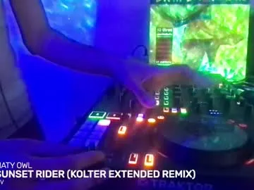 indiandesiguys2023 – webcam model profile photo Image 9