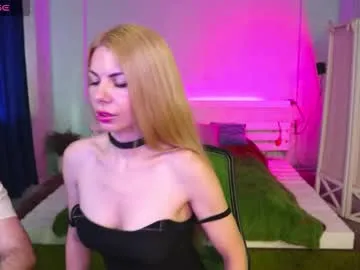 EmiliaWalker – webcam model profile photo Image 3