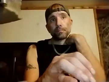 allitrunnin – webcam model profile photo