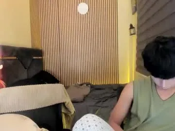 iamsomeone1234 – webcam model profile photo Image 13