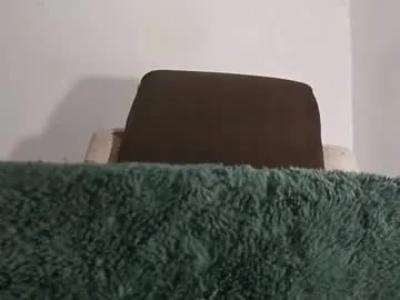 mae_nathan – webcam model profile photo Image 17