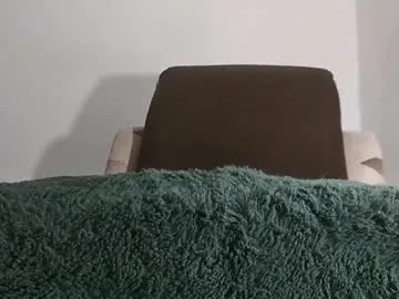 mae_nathan – webcam model profile photo Image 7