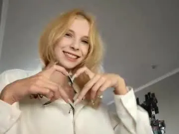 indiandesiguys2023 – webcam model profile photo Image 4