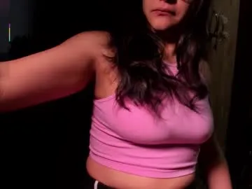 mae_nathan – webcam model profile photo Image 15