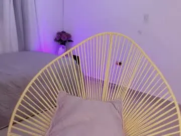 monicaflower – webcam model profile photo Image 11