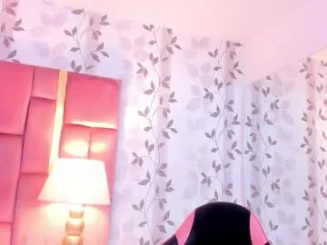 fun4tips – webcam model profile photo Image 19