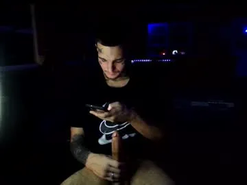 daani_hott – webcam model profile photo Image 6