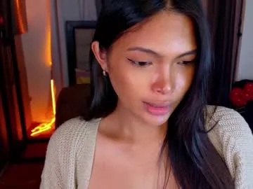 LuluWilde – webcam model profile photo Image 15