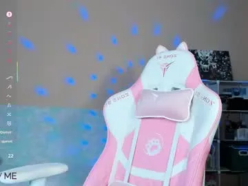 indiandesiguys2023 – webcam model profile photo Image 2