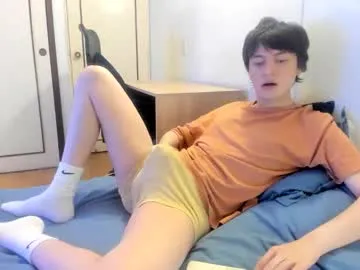 emmykrist – webcam model profile photo Image 13