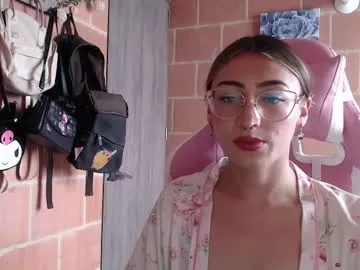 Missy – webcam model profile photo Image 12