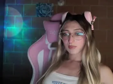 Missy – webcam model profile photo Image 17