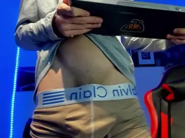 sara_connde – webcam model profile photo Image 14