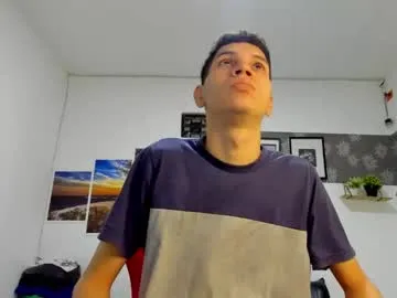 sara_connde – webcam model profile photo Image 7