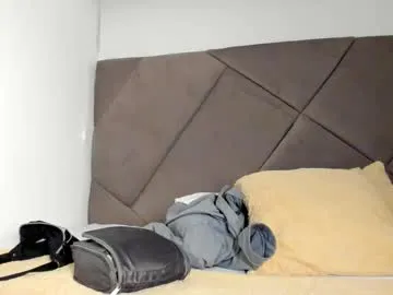 sunflower_28 – webcam model profile photo Image 14