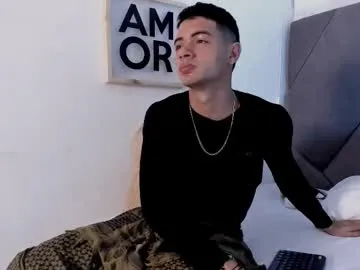 sunflower_28 – webcam model profile photo Image 15