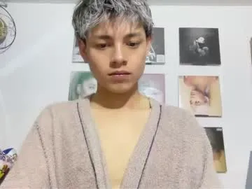 brownboy6999 – webcam model profile photo Image 2