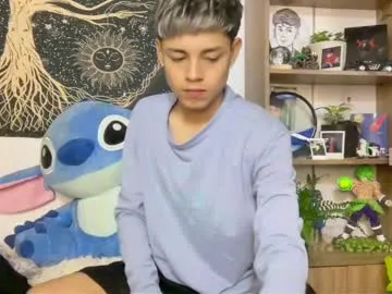 brownboy6999 – webcam model profile photo Image 7