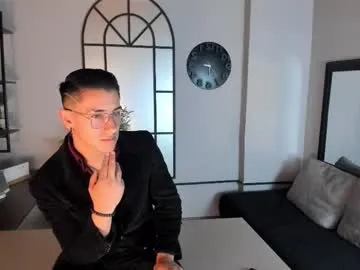 AdelleHayes – webcam model profile photo Image 13