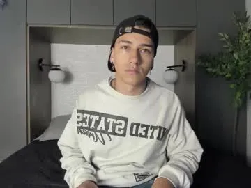 AdelleHayes – webcam model profile photo Image 6