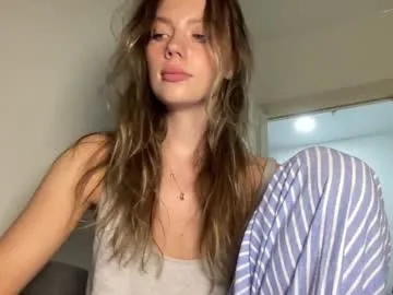 sexyaru – webcam model profile photo Image 10