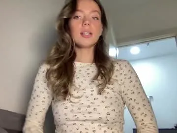 sexyaru – webcam model profile photo Image 5