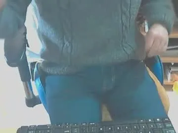 brownboy6999 – webcam model profile photo Image 8