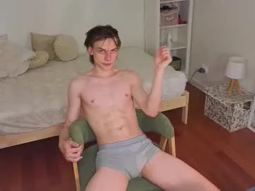 MilaDelays – webcam model profile photo Image 11